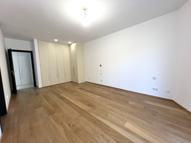 5 Bedrooms Townhouse in Sierra Blanca