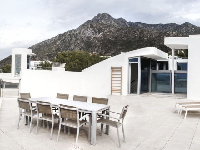 Maison mitoyenne avec 5 Chambres  à Sierra Blanca