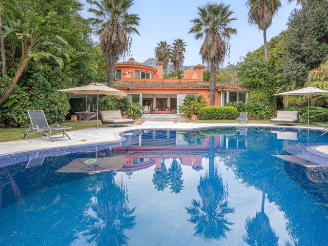 4 Schlafzimmer Villa in Nagüeles