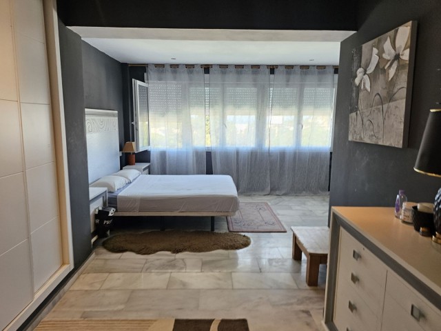 4 Bedrooms Villa in Cabopino