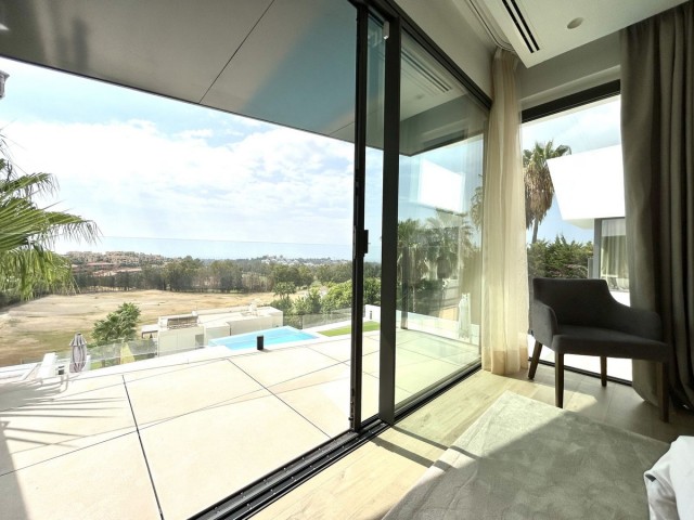 Villa con 7 Dormitorios  en Benahavís