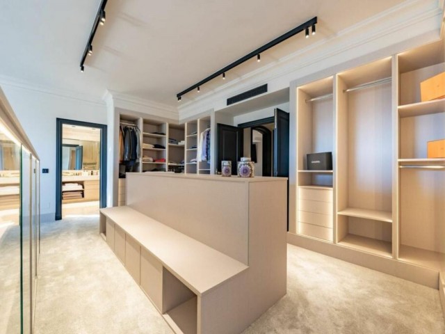 Penthouse in Sierra Blanca