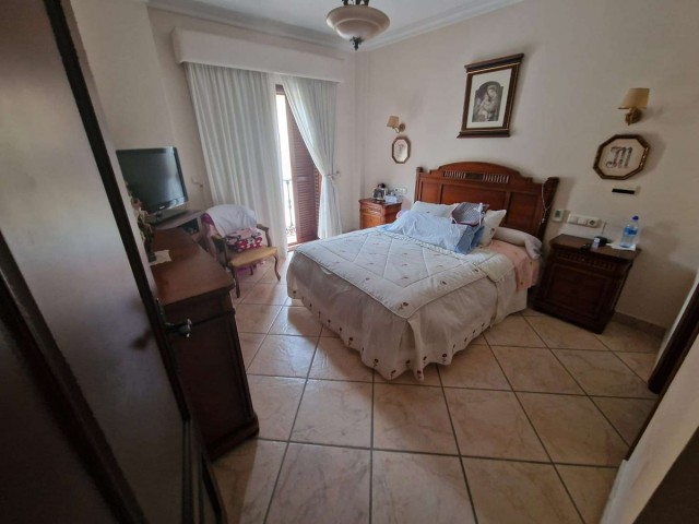 5 Slaapkamer Villa in Alhaurín de la Torre