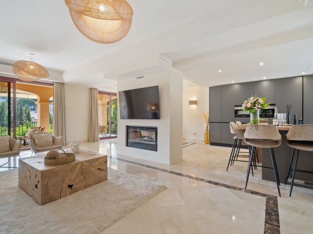5 Bedrooms Villa in Puerto Banús