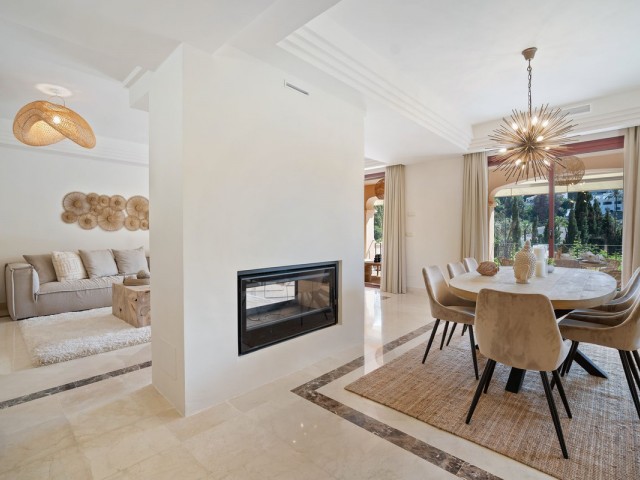 5 Bedrooms Villa in Puerto Banús