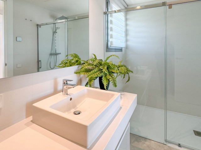 Apartamento con 3 Dormitorios  en Santa Clara