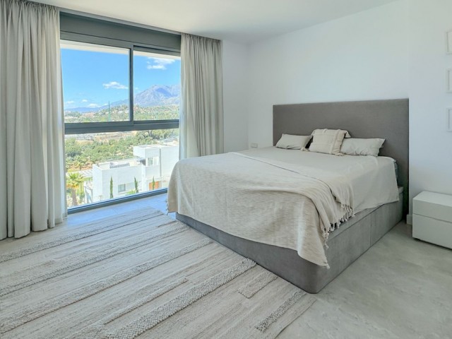Apartamento con 3 Dormitorios  en Santa Clara