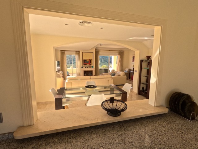 3 Schlafzimmer Apartment in San Roque Club