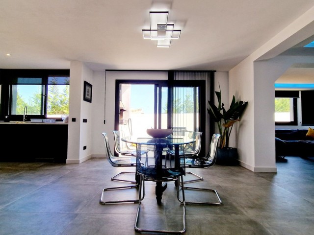 3 Bedrooms Villa in San Pedro de Alcántara
