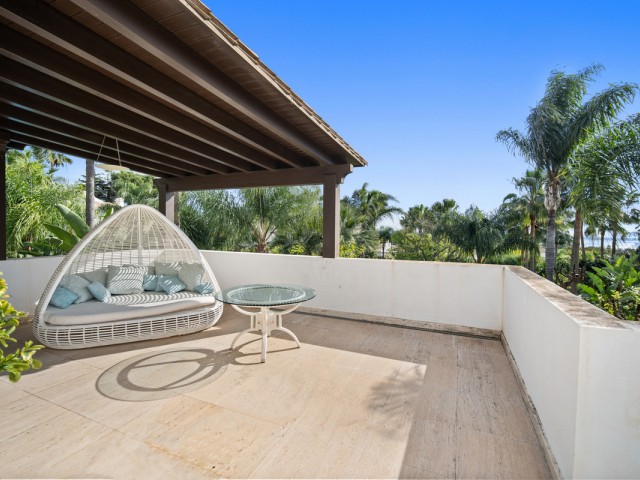 6 Makuuhuoneen Huvila The Golden Mile