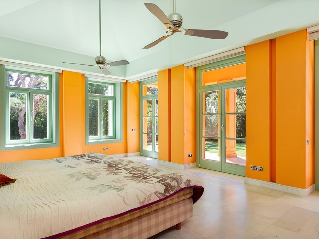 6 Bedrooms Villa in Sotogrande Alto