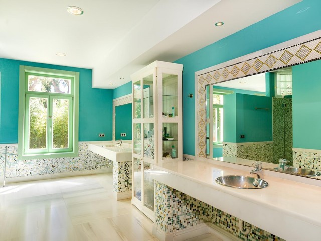 6 Bedrooms Villa in Sotogrande Alto
