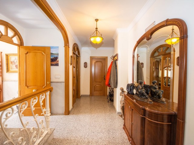5 Bedrooms Townhouse in Mijas