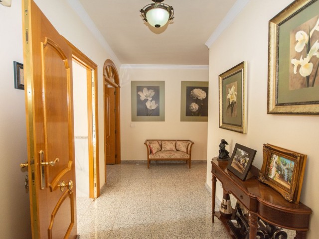 5 Bedrooms Townhouse in Mijas