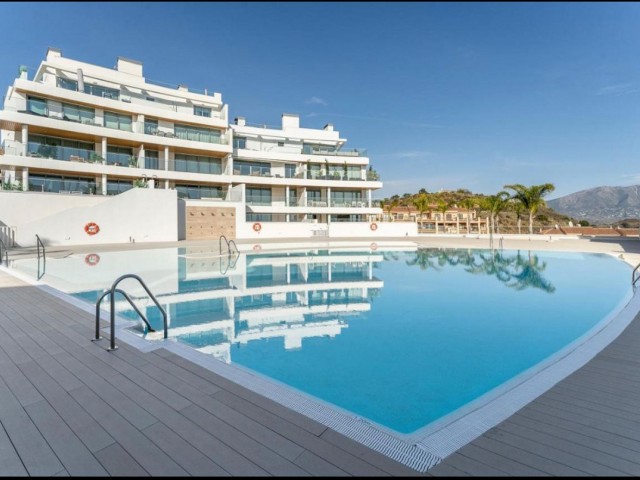 Apartamento con 2 Dormitorios  en Calanova Golf