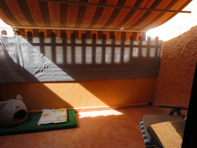 Villa con 4 Dormitorios  en El Coto