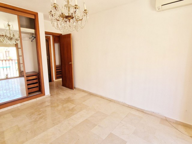 Apartment, Fuengirola, R4059751