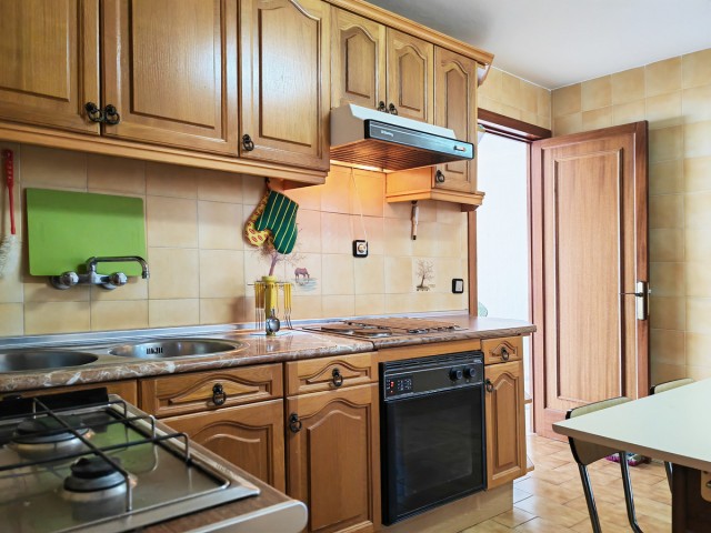 5 Bedrooms Apartment in Los Boliches