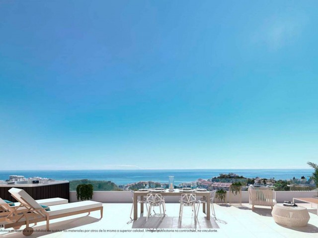 2 Bedrooms Apartment in Fuengirola