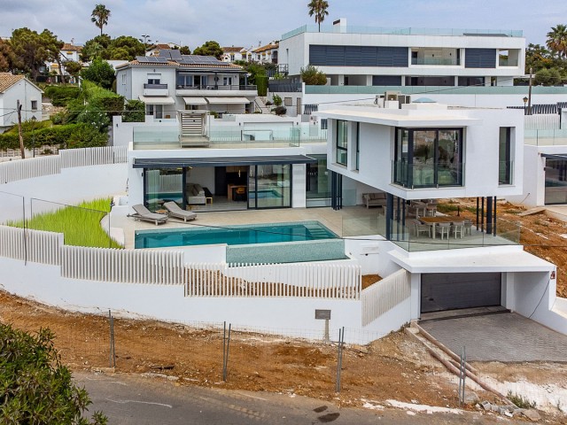 4 Schlafzimmer Villa in El Chaparral