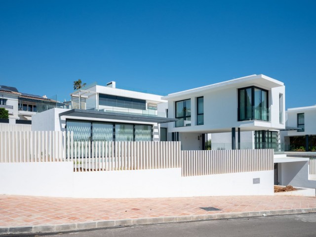 Villa El Chaparral - R4831375