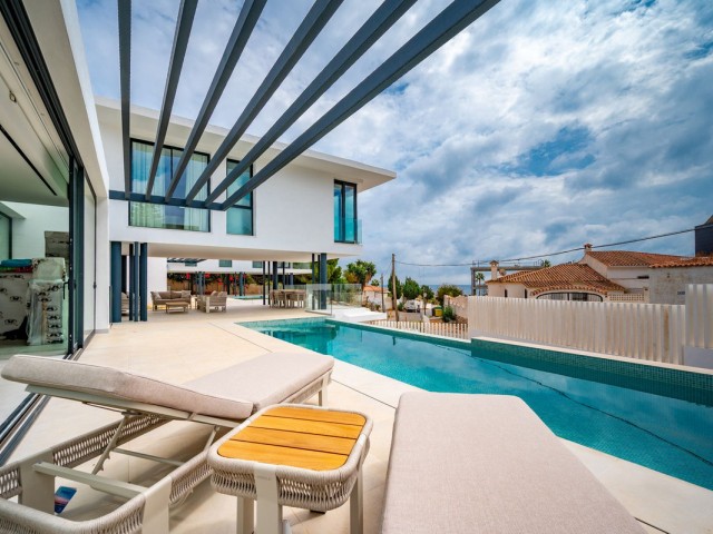 4 Schlafzimmer Villa in El Chaparral