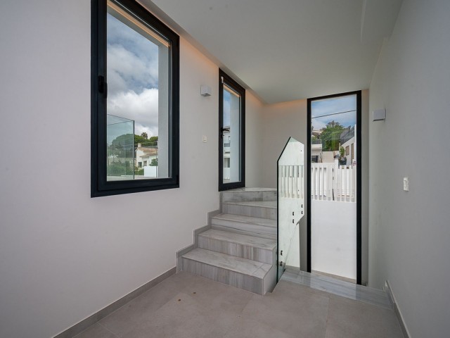 4 Schlafzimmer Villa in El Chaparral