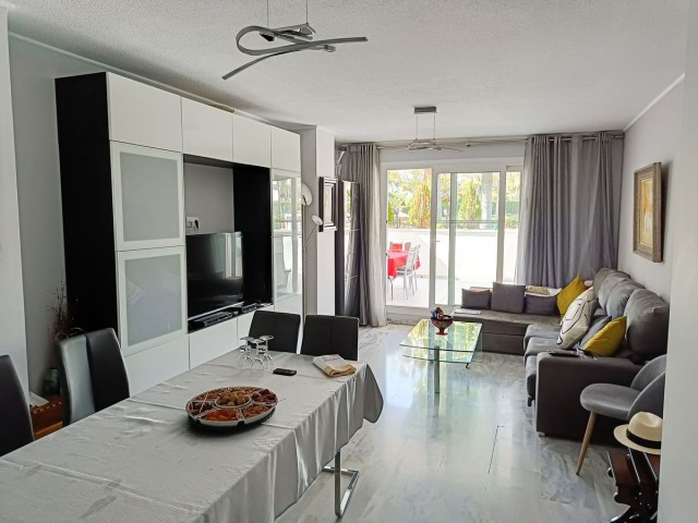 Lägenhet, Nueva Andalucia, R4063441