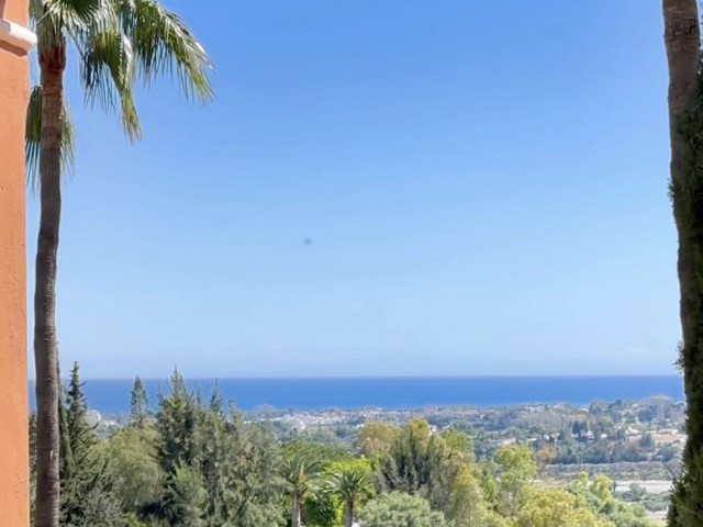 Appartement avec 3 Chambres  à Monte Halcones
