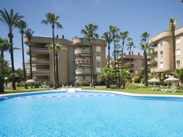 3 Bedrooms Apartment in La Carihuela
