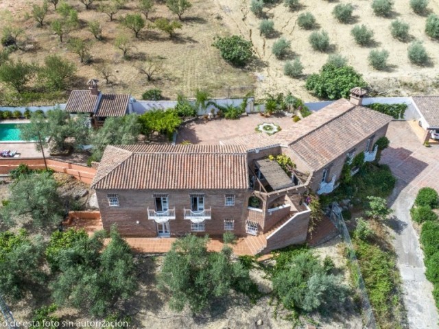 4 Slaapkamer Villa in Alhaurín de la Torre