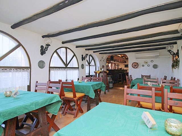 Comercial, Marbesa, R4068490