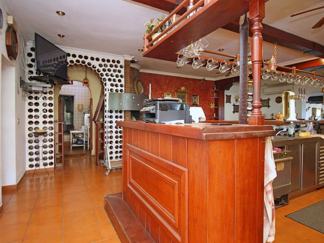 Commercieel in Marbesa