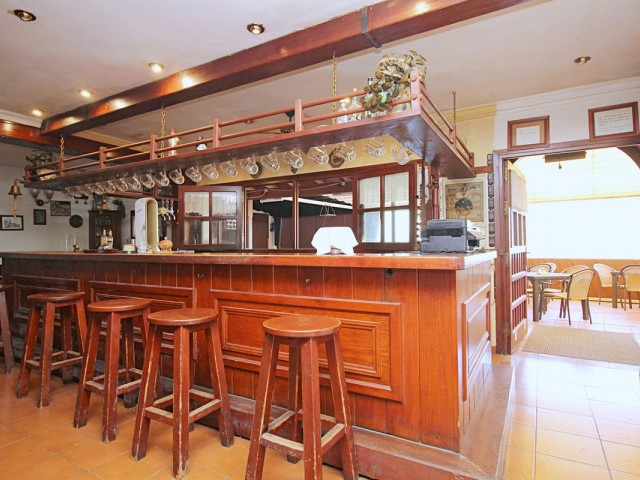 Commercieel in Marbesa