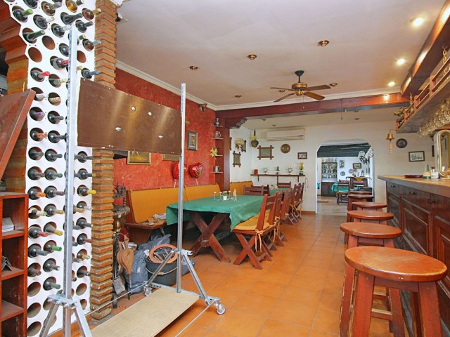 Commercieel in Marbesa