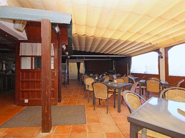 Commercieel in Marbesa