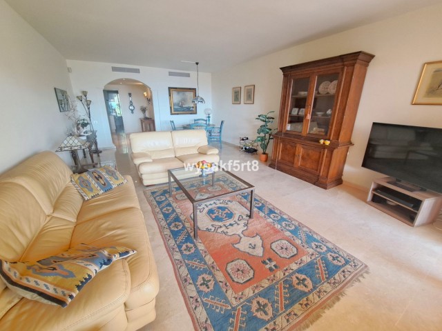 3 Bedrooms Apartment in La Duquesa