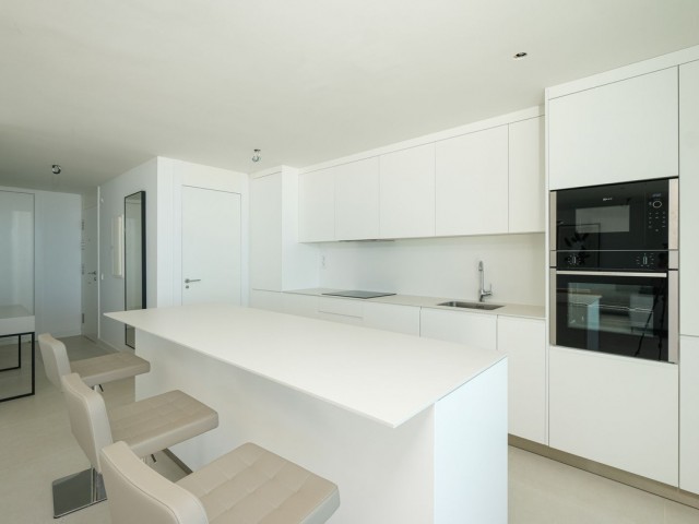 Apartamento con 2 Dormitorios  en Carvajal
