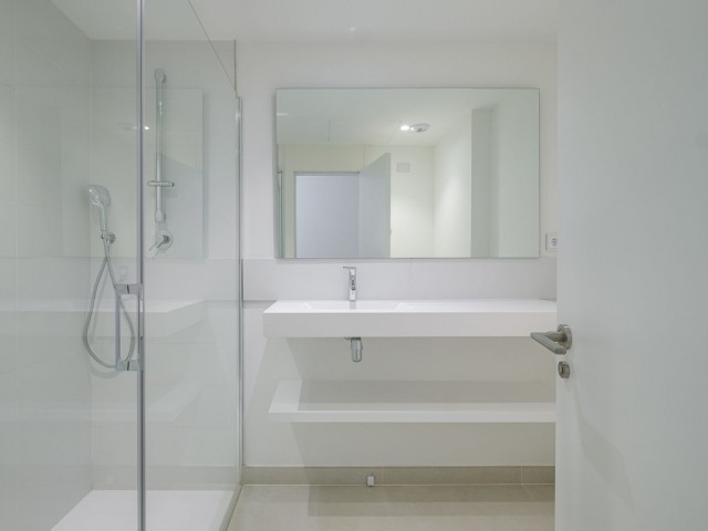 Apartamento con 2 Dormitorios  en Carvajal