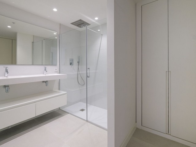 Apartamento con 2 Dormitorios  en Carvajal