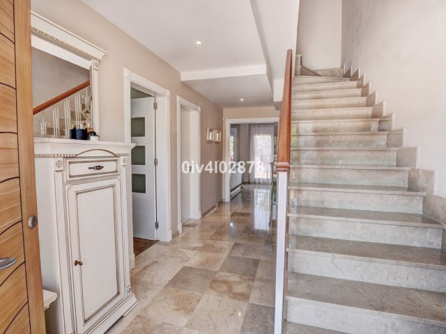 4 Bedrooms Townhouse in Arroyo de la Miel