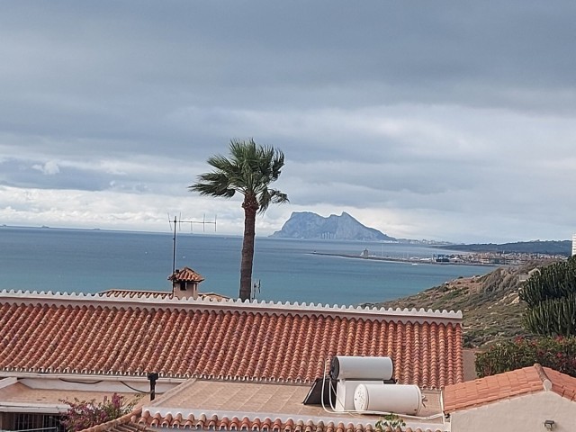 4 Bedrooms Villa in Manilva