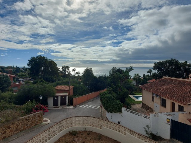 4 Bedrooms Villa in Manilva