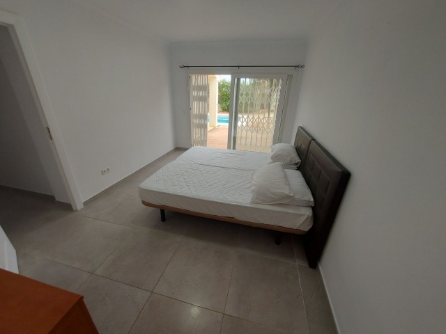 4 Bedrooms Villa in Manilva