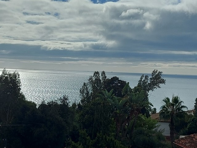 4 Bedrooms Villa in Manilva