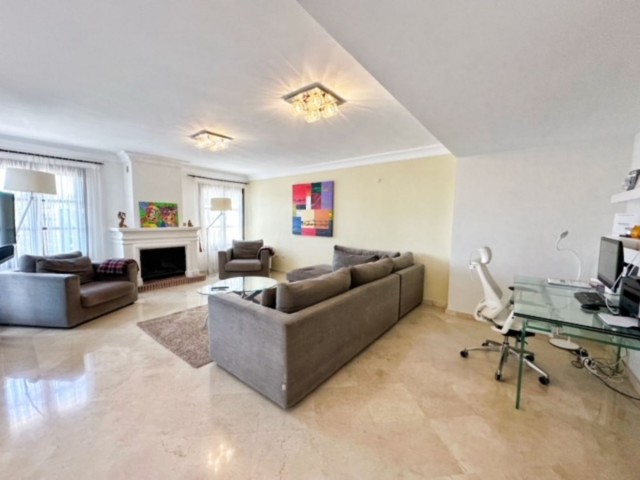 5 Slaapkamer Villa in La Heredia