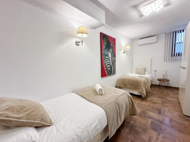 5 Slaapkamer Villa in La Heredia