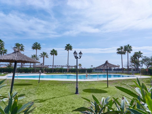 Apartamento, San Luis de Sabinillas, R4853548