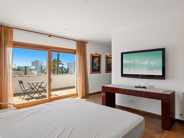 6 Soveroms Villa i Marbesa