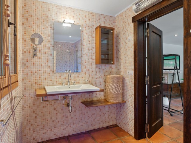 6 Soveroms Villa i Marbesa